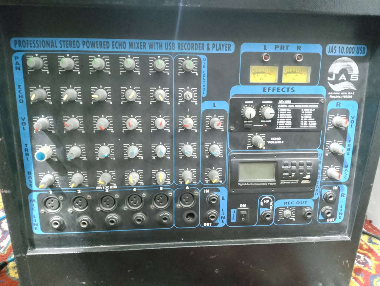 سستم صوت بكامل  ملحقاته للبيع
مكسر صوت جاسكو خطين
زوج سماعات دبدوب
مايكات عدد2 اسوار
وايرات _استاندات
يخدم الشور والثكيل 
صوت ونقاوة ودفع فول السعر 450 وبيهن مجال بسيط 
للاستفسار *********** مكاني الديوانية مركز
