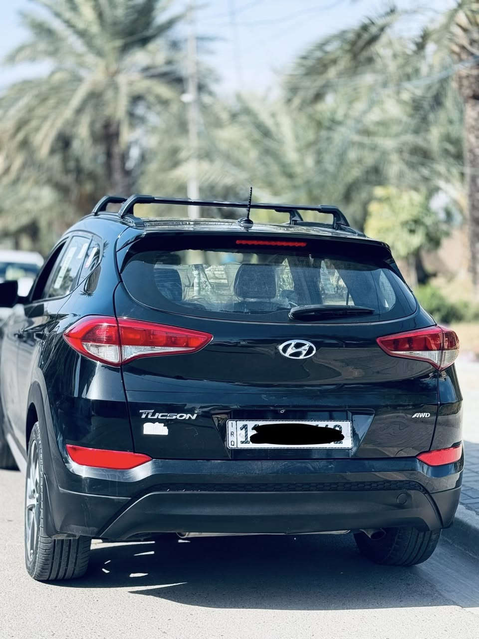 يا الله 🙏

للبيع فقط بدون مراوس

هونداي توسان 2017 
وارد امريكي 

بدون ايرباك 
سرقة بنيد فقط

ماشية 69 الف ميل 
مايعادل 101 الف كيلو

مواصفات سبورت 

مكينة 2000
بانوراما
كراسي كهرباء
كشنات جلد
رادار امامي
مود درايف
رادار جانبي نقطة عمياء
فور ويل
مانع انحدار 
حساس خلفي
كامرة دوارة 

الخ من مواصفات 

السعر 145$ ورقة وبي مجال
عنوان بغداد البياع

رقم بغداد السيارة انكليزي
تحويل ثاني يوم جاهزة مابيه اي نقص 
تخم تاير وباتري وتبريد وصدر كله جديد

عندي بس ملاحظة باب السايق واكع عليه مثل نقاط مال تيزاب ومكحلهن 
شرط الفحص وين ميعجبك

***********
