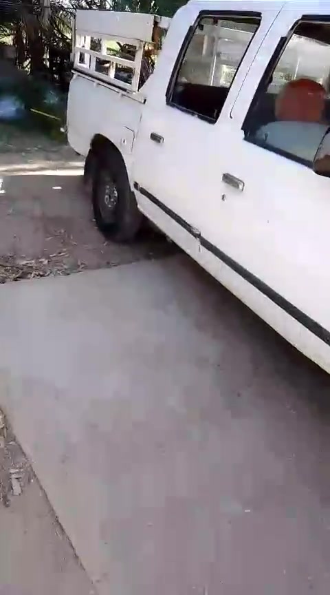 سلام عليكم نيسان موديل 91 رقم بغداد أصفر سنويه عضم عاج تحويل مباشر  محرك كير اكسن نضيفات كلش السعر 22 بيها مجال مكاني ابو غريب 
***********
***********
.
