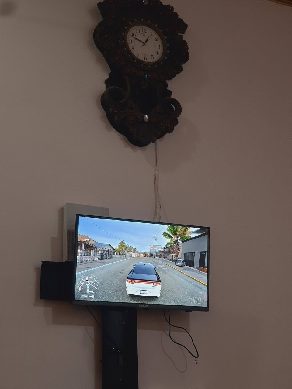 السلام عليكم للبيع xbox one s نظيف  مامفتوح لوك ستيكر مشترك گيم باس بيه العاب مملوكة مثل fc25 وfc24   وباقي الالعاب تگدر تلعبهن بالگيم باس مثل forza5 
السعر 175 تجي تفحصه كامل وتأخذه


**إذا كنت صاحب هذا الإعلان وتريد حذفه لأي سبب، رجاءا أرسل رسالة إلى الدعم الفني**