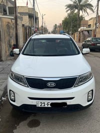 كيا سورينتو موديل 2013 شكل 2015  خليجي  4 سلندر محرك 2.4 ماشية 130,000...