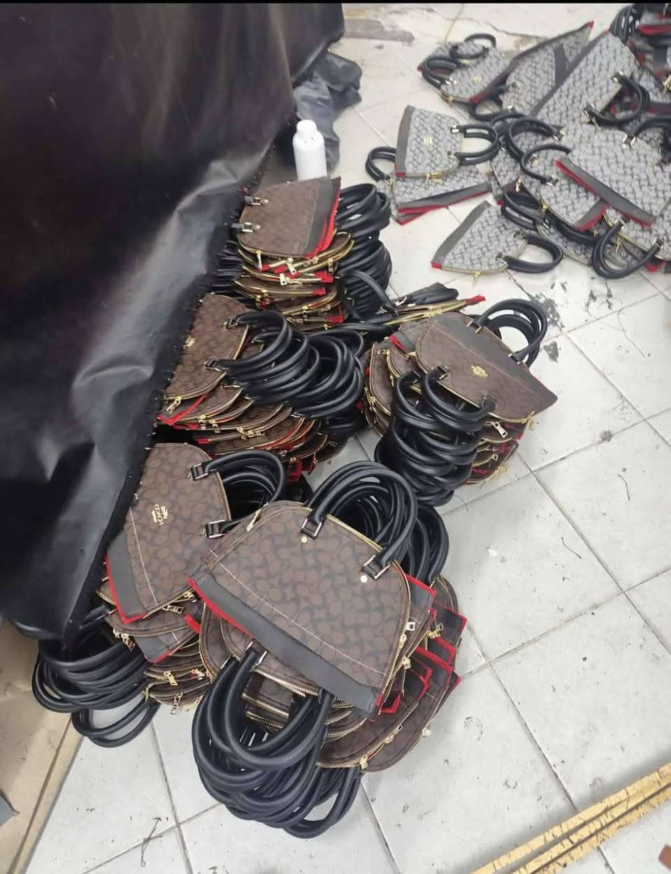 شنط نسائي جوده عاليه لمشاهدة جميع الموديلات بقناة التلكرام 
https://t.me/+vLSeuHbf-t8wMWU0
https://t.me/+vLSeuHbf-t8wMWU0


**إذا كنت صاحب هذا الإعلان وتريد حذفه لأي سبب، رجاءا أرسل رسالة إلى الدعم الفني**