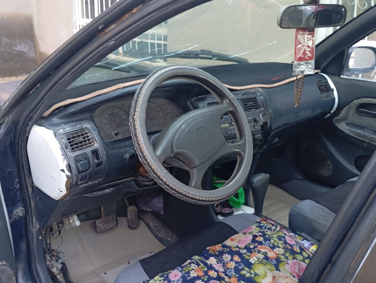 كورلاه البيع موديل 95 سعر 35 وبيه مجال
مكان نجف رقم *********** واتساب وفيس
