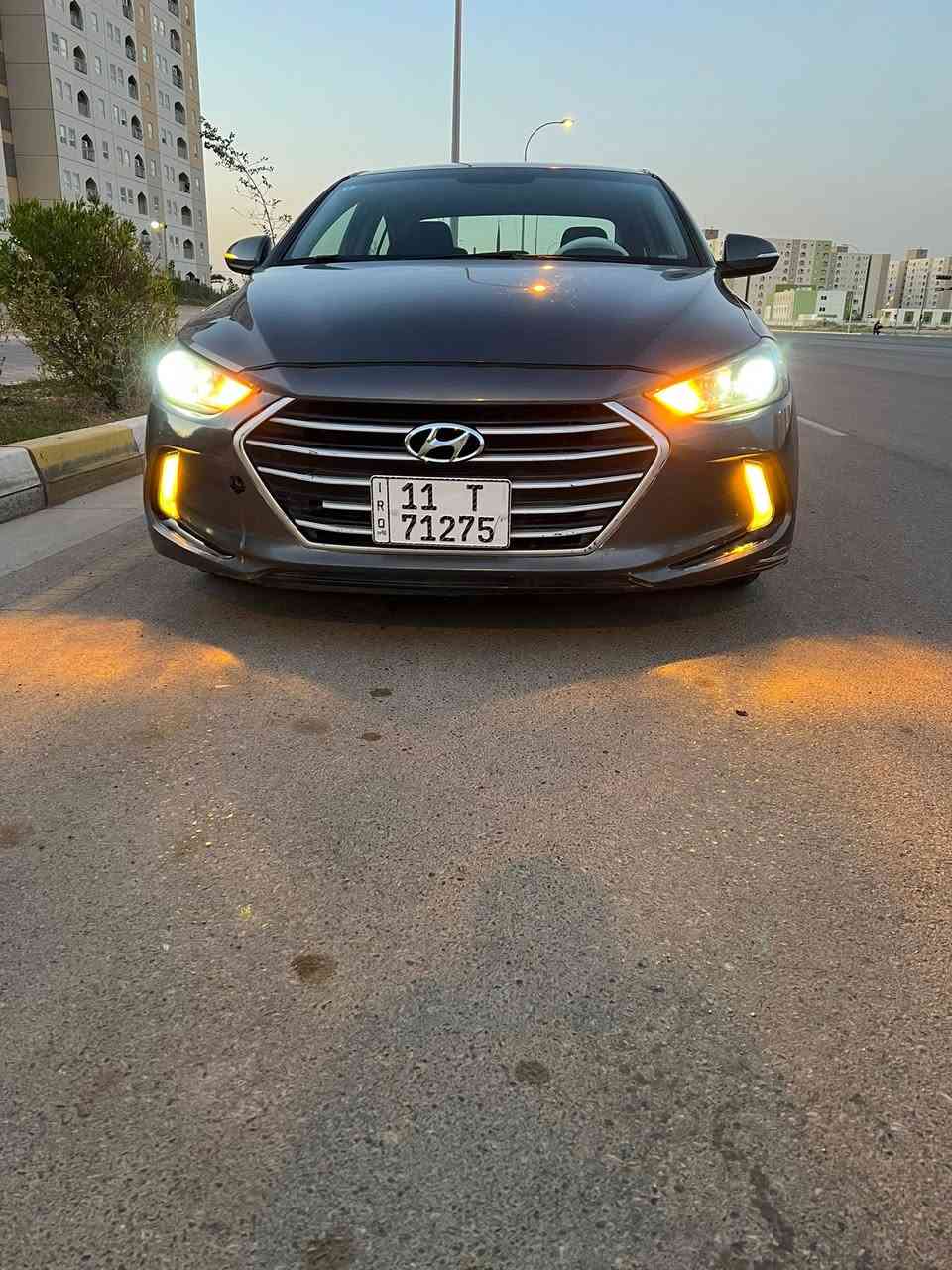 النترا 2018 فول مواصفات وارد  حادثها منشور ب الصور مكاني بسمايه عليها ادامه كامله صدر حداديه تخم تاير الف متصرف عليها نقصها فقط دعاميه اماميه مكاني بغداد بسمايه السعر 115 وبيها مجال فقط اتصال ممتواحد ع الفيس 
***********
