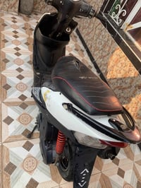 ماكس • نقصها هندر • تشتغل سلف