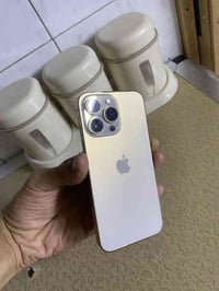 ايفون  13برو سعر 375 الف  الجهاز نضيف  ألون ذهبي ذاكرة 128 نضافه  99 ب...