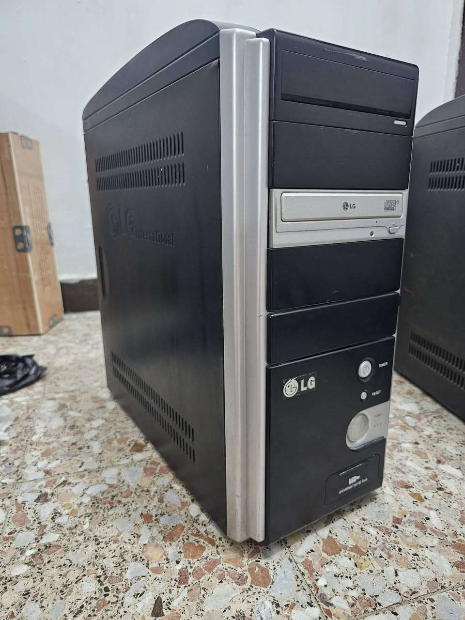 غراض مستخدمة للبيع كيسات كاملة قديمة عدد 4 + 1 مجاني
باورسبلايات 
الي يفيدة يدخل خاص


**إذا كنت صاحب هذا الإعلان وتريد حذفه لأي سبب، رجاءا أرسل رسالة إلى الدعم الفني**