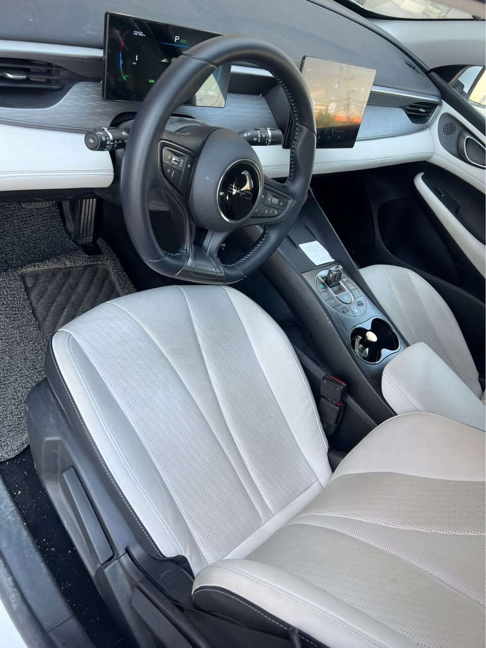 seal 05 
9000 km 
هیچی نیە أربيل, العراق


**إذا كنت صاحب هذا الإعلان وتريد حذفه لأي سبب، رجاءا أرسل رسالة إلى الدعم الفني**