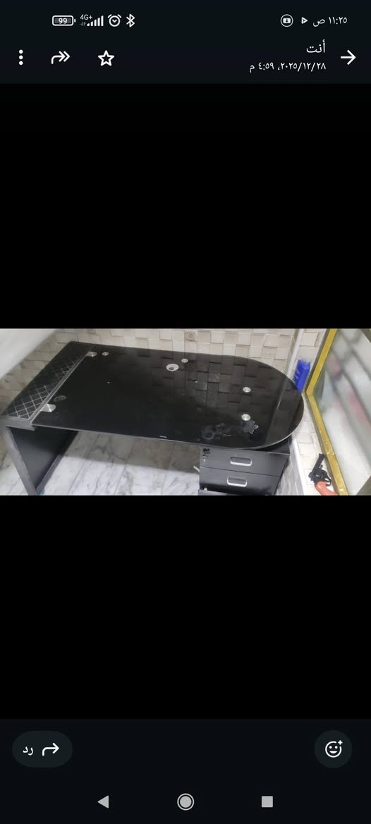 السلام عليكم من رخص ادمن غراض مكتب مستعمله اخو جديد 
مستطبات عدد 2 
مبرده نضيفه كلش 
ميز مكاتب زجاج السعر 300 وبيهن مجال *********** تصال
