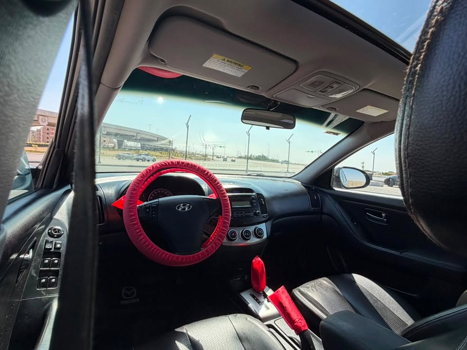 Elantra HD 2019 highline
أعلى فئه ( فتحه سقف و اتنين ايرباج و تحكم طاره و چنط و فرامل abs) 
فبريكا بالكامل معادا مرمه في رفرف
عداد ١٤٥ الف كيلو صيانات توكيل بالفواتير 
رخصه سنه مرور القاهرة الجديدة
للتواصل ٠١١٢٢٧٢٥٣٥٢


**إذا كنت صاحب هذا الإعلان وتريد حذفه لأي سبب، رجاءا أرسل رسالة إلى الدعم الفني**