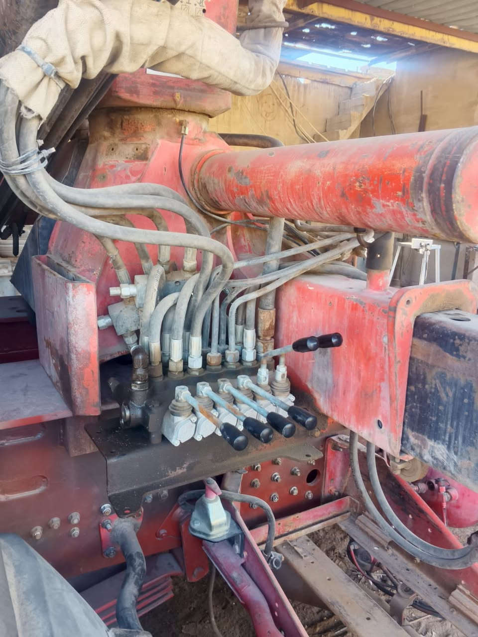 كرين بافنگر  4طن 
2سلايت دهن مكفول  من كسر او فطر 
للاستفسار 
***********
***********
