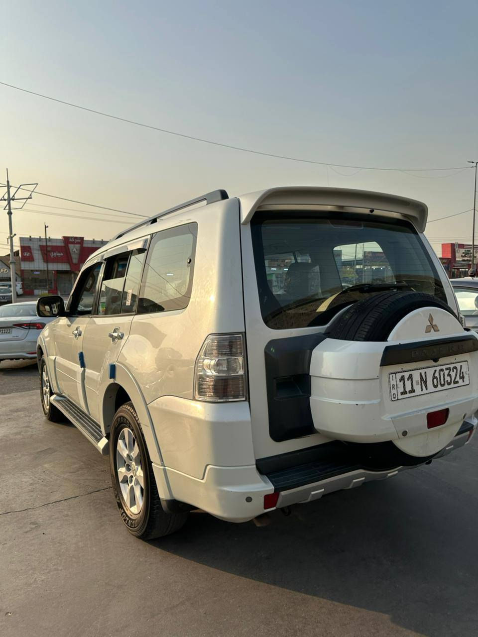 السلام عليكم باجيرو موديل 2010 حبتور مري شفط دمام تحكم ستيرن كشنات جلد وكهربائي مكينه وكير وتبريد ٣قطع خير من الله سيارة بسمي ثاني يوم حولك سعر125وبيه مجال رقم هاتف ***********
