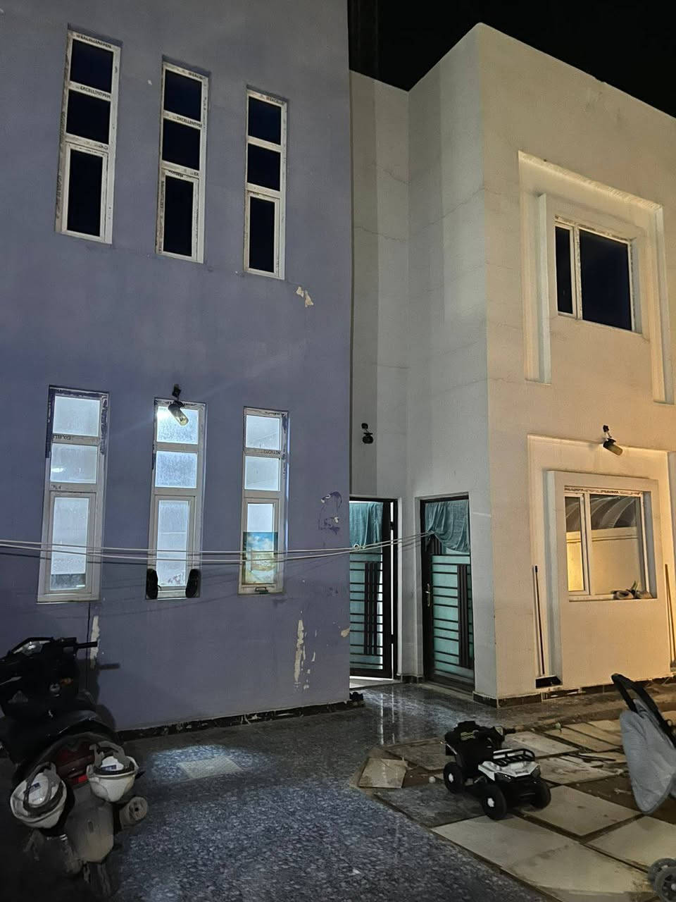 تحيه طيبه لمتابيعنا الكرام 💠
متوفر دار سكن للبيع مجمع اللولوه على شارع الرئيسي رقم دار٢٧٩
بناء حديث مساحته ٢٠٠م
طابقين......
الطابق الاول.......
غرف نوم ٢
استقبال
صالة
مطبخ حار وبارد ٢
صحيات داخلية وخارجية ٢
حديقه ٢ اماميه وخلفيه 
الطابق الثاني......
غرف نوم ٢
صالة
للاستفسار مراجعه مكتب ابو سلام للعقارات سماوه حي الصدر قرب فلكه ساعه مقابيل مطعم دجله...... مطلوب ١٤٠
و٤٠ بيد راعيه وتسديد شهري٦٣٠
واتساب ***********
اتصال ***********
