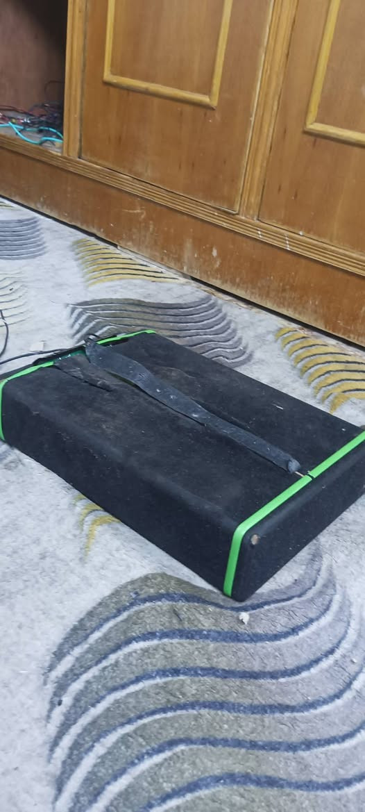 للبيع دمام اصلي اصلي دمام سياره فول دبه صوت دمام حجم صغير يصير حته جوه الكشنات السايق تعرفون هاي نوعيه غاليه ماخذه60  ريده40 مكاني كربلاء ولصيل يعرف سعره بس بي شك بل قماش موضح بل صور رقم***********
