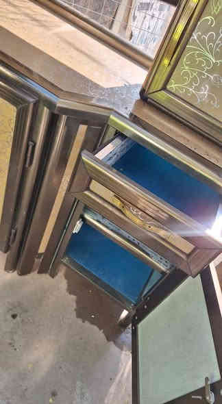 نظيف 3 قطع سعره 300 وبي مجال قليل. ***********
