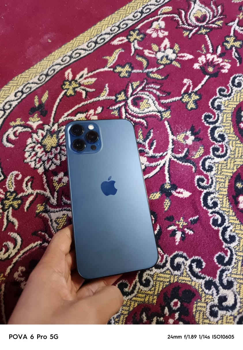 سلام عليكم جهاز ايفون 12برو ماكس للبيع  نضافه 90/ بطاريه 91 عوزه شاشه جهاز كلشي ما مبدل بي الله شاهد فقط شاشته نكسرت عوزه شاشه فقط / رقم الهاتف *********** اتصل وبيك خير ودلل
