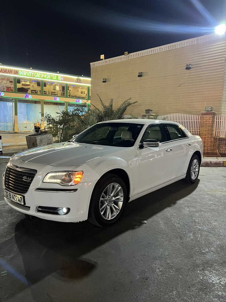 اوبامه وارد كندي مكفوله من الضربه بيها مكانين صبغ رقم أربيل دولي سنويه جديده سعرها 162 مكان السياره البصره  ماشيه 154 سياره جديده ونظيفه كلش للاتصال *********** موديل 2012 والله يرزق الياخذها بحق محمد وال محمد
