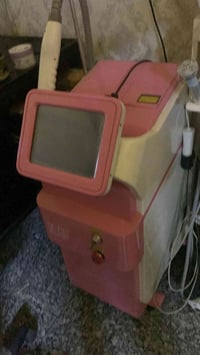 جهاز ليزر • زالت وشم • كراده