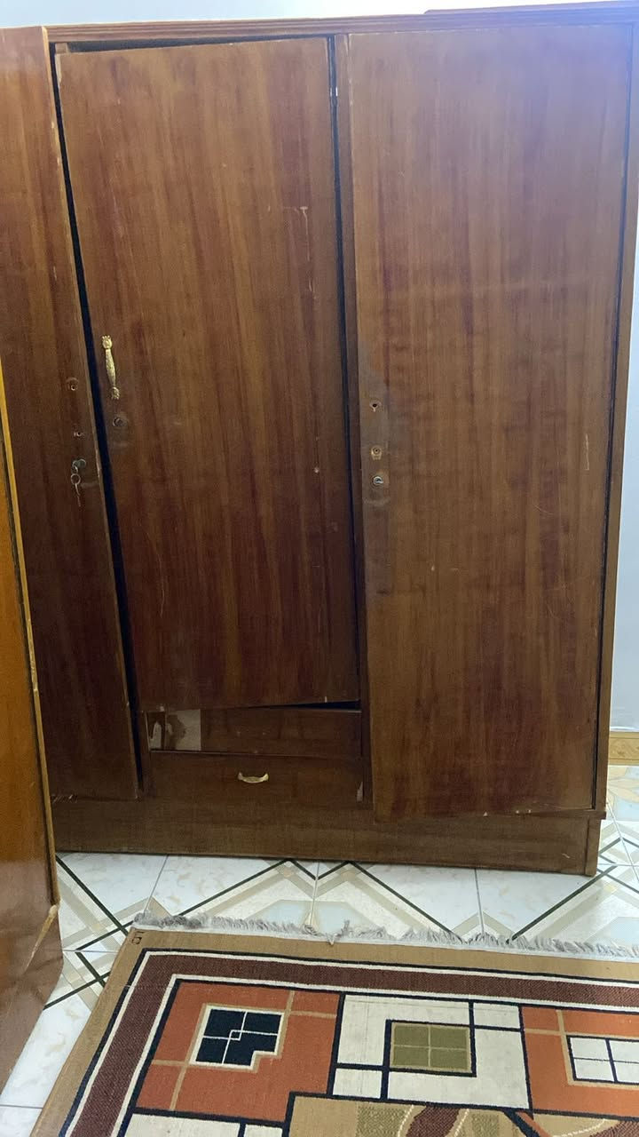 كناتير للبيع صاج  بس يرادلهم شغلات ضب ترتيب  خلي سعرك وتعال خاص مكان بغداد


**إذا كنت صاحب هذا الإعلان وتريد حذفه لأي سبب، رجاءا أرسل رسالة إلى الدعم الفني**