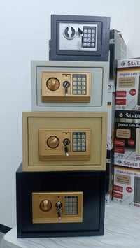 شلعات صفقات امزون شي إن اوربي جملة فقط للتواصل واتساب 07515402238