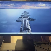 إل جي ٢٧ • FullHD • نظيف جداً
