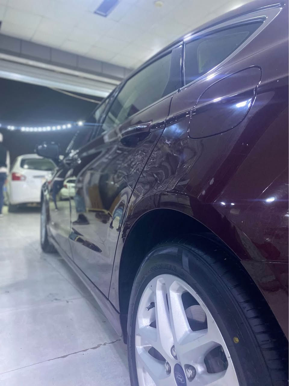 بۆ فرۆشتن 
Ford Fusion Titanium 2017

📌 فۆرد فیوژن – مواسەفات تیتانیۆم
📌 مۆدێل: 2017
📌 رەنگ: سوور تۆخ عەنابی(Burgundy)

سەیارەکە گێڕ و مەکینەی کێشەی نییە و بۆ ئەو کەسانەی بە دوای سەیارەکی باشدا دەگەڕێن بە نرخێکی گونجاو .

زانیاری و مواسەفات : 
✔️مواسەفات Titanium 
✔️مەکینە 15ی تۆربۆ
✔️گێڕ ئۆتۆماتیک ( گێڕ ماوس ) + لە سوکان + سپۆرت
✔️سێ شاشە و شاشە گەورە + Bluetooth + کامێرای دواوە + سێنسۆری پارکینگ 
✔️+تەحدید سورعە+کۆنتڕۆڵ لە سوکان+بەسمە
✔️کوشن کارەبایی + جلد + خەزن + هیتەر 
✔️لایت عەدەسە و لێزەر
✔️ویل تیتانیۆم 
 ✔️سەنەوی و هەزەی تازەیە
✔️چوار تایەی نوێی تایلەندی لەسەرە
✔️ڕۆنی گێڕ و مەکینەی تازە گۆڕاوە 
✔️رسمی سۆنەرەکەم داناوە 
✔️ ‏‎ 600$غەرامەی لەسەرە
📞 ***********
📞 *********** أربيل, العراق
