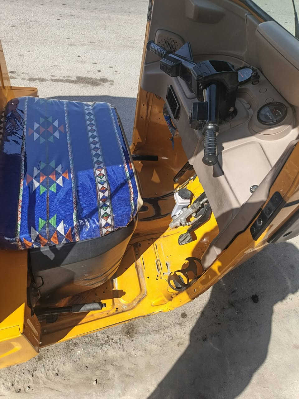 سلام عليكم تكتك بجاج اهندي موديل2021 مرقمه بسمي مكفوله من صبغ ومعجون بيه فقط باردات المكان كربلاء رقم الهاتف ***********//***********
