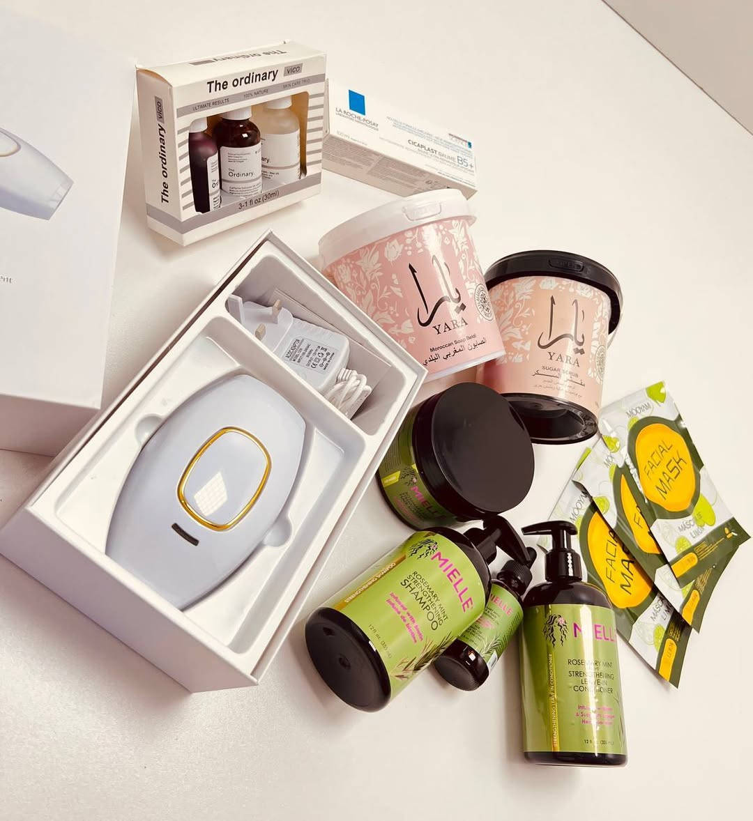 عرض النظافـة Skin & Body Care
 + جهاز ليزر IPL 🎀🧴🚿 
يشمـل كولشي يخص العناية بلبشرة والشعر والجسم + هدية مقدمـة من متجرنـا 🎁🛁
• جهاز الليزر المنزلي ipl الأصلـي يحتوي على  نص مليون ومضة ضوئية يزيل الشعر بشكل نهائي وبدون اي الم ليزر ثلجي بارد ❄
من اول شهر تبين نتائج أكثر من شخص يگدر يستخدمة ويعتبر حل مثالي للتخلص من الشعر
• سيرومات اوردنري الثلاثية الكندية  لعلاج كافة مشاكل البشرة من كلف تصبغات مسام حبوب هالات تحت العين هل سيرومات معجزة + مرمم ومرطب سيكا بلاست 🇫🇷
• بكج كامل للشعـر بكج ميلي الأمريكي الأصلي بالروز ماري لعلاج كافة مشاكل الشعر راح ينطيج نعومة وريحة تجنن 🌷
شامبو ~ بلسم ~ ماسك ~ سيروم. 
• مقشر + صابونية يارا الحجم الكبير ✅
ضروري كل بنية تهتم بجسمها مقشر يزيل الجلد الميت وينعم بشرتج الصابونية توحد لون وتزيل تصبغات وعطرهم يخبل 💗

الكمية جداً محدودة والمنتجات أصلية وكلها بيها باركود وتجارب 🔥🤩

#Eucerin #ليزر_IPL #ترطيب_بعد_الليزر #عناية_بالبشرة #explore #العناية_اليومية #سكين_كير#اكسبلور #اكسبلور_فولو #fyp #viral #trending #foryou #foryoupage #reels #tiktoktrend #explorepage


**إذا كنت صاحب هذا الإعلان وتريد حذفه لأي سبب، رجاءا أرسل رسالة إلى الدعم الفني**