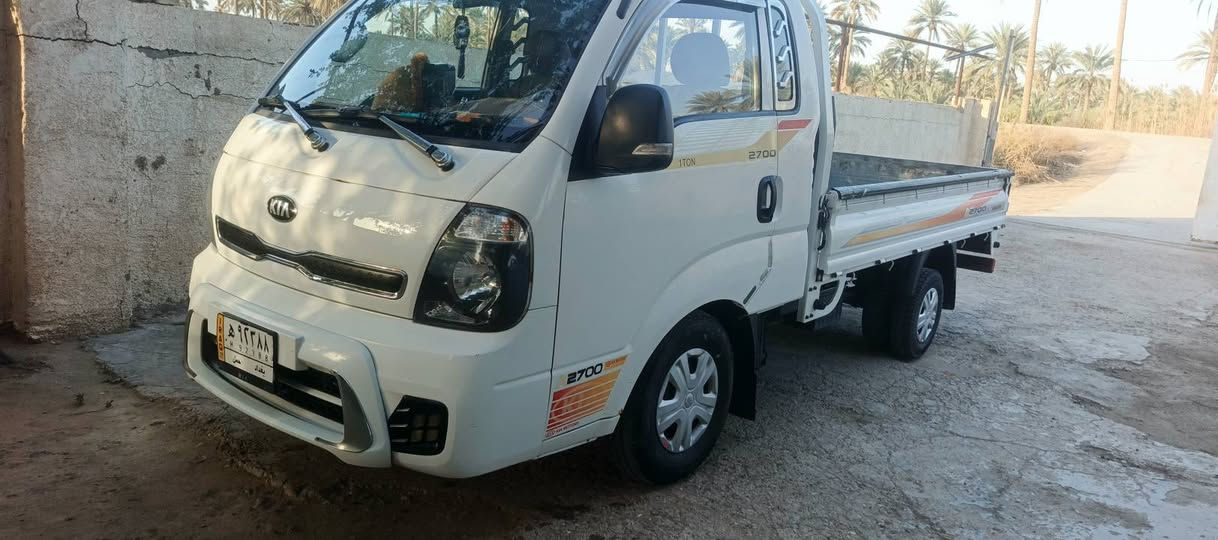 السلام عليكم مديل 2019 رقم بغداد بسمي مكفولة كفالة عامه ع الشركه محرك ع الشركه كير  شاشه تحكم كشن كهرباء كله شغال اي نقص مابيها السعر 127 العنوان بغداد اليوسفيه *********** / ***********
