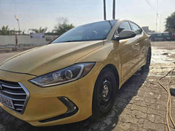 السلام عليكم النتر٢٠١٧ ماشيه ١٠٧سياره صبغه ثانيه معمره كير مكينه مكفوله بيها بدايه الغد ول شاصي سياره كلها ليبل واحد عده جاملغ جهت اليمنه سنويه ٣٠ بسمي مكانها البلديات قرب ملعب صناعه ***********
