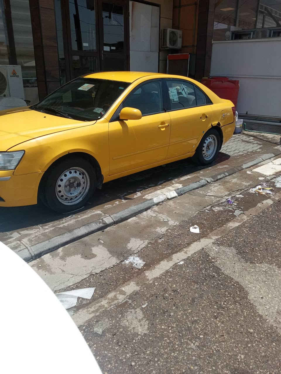 سلام عليكم سوناتا وارد خليج 2400 كير محرك كهربائية تبريد حدادي خير من الله بيع او مرواس ***********
