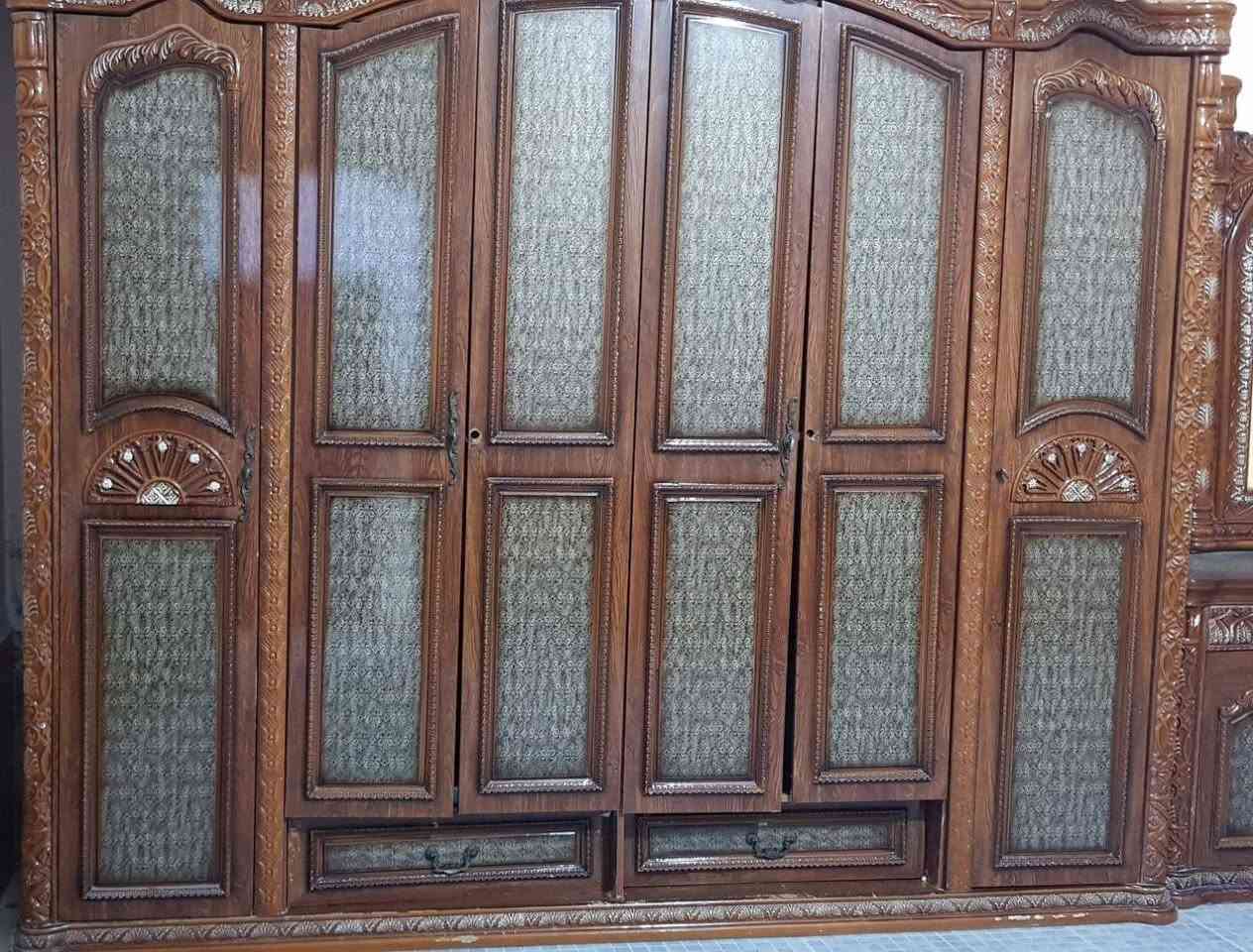 السلام عليكم كنتور وغرفه وجربايه صيني للبيع السعر  150 المكان البصرة القرنه للانتصال ***********
