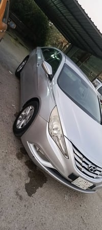 سونات امريكي  2011  السياره كامله مكمل  مابيه اي نقص تخم تاير تبريد ثل...