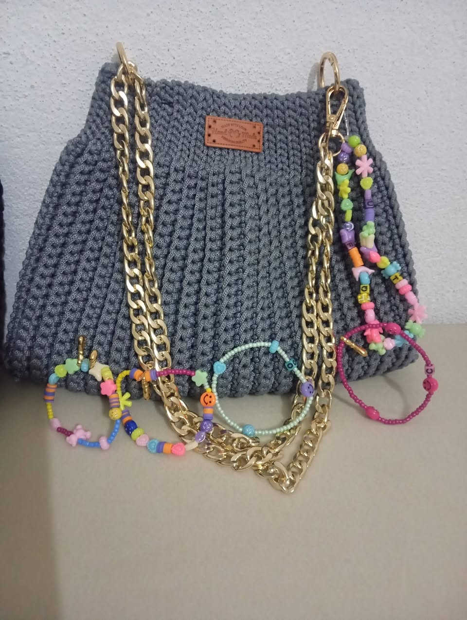 جنط حياكه يدويه مع هديه أسوار


**إذا كنت صاحب هذا الإعلان وتريد حذفه لأي سبب، رجاءا أرسل رسالة إلى الدعم الفني**