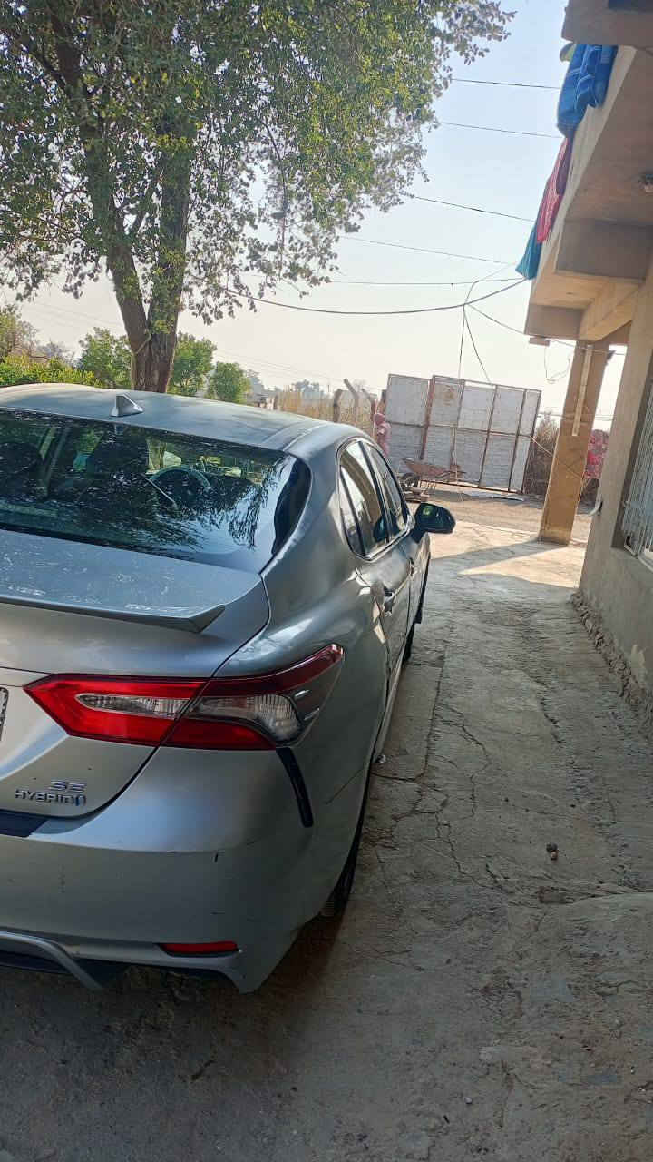 ك
كامري 2020 هايبرد سياره متجايه بدون غماره يراد صبغ العنوان بغداد رقم الهاتف ***********السعر 135 وبيه مجال
