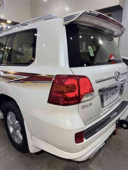 🔥 معرض أســد بغــداد لتجارة السيارات 🔥
🚙 لاند كروز V8-4600

📆 الموديل:2012
📊 عداد المسافة:130 كم فقط
⚫ اللون:ابيض 
✅ الحالة: مكفولة من صبغ يوجد بارد

السعر340$

📍 الموقع: بغداد – الكريعات – معرض أسد بغداد

🔄 الخدمات:
بيع ✅ | شراء ✅ | مراوس ✅

📞 للاستفسار:
📱 *********** – علي
📱 *********** – علي
📱 *********** – ليث
📱 *********** – عبدالله

🚘 #أسد_بغداد
🚘 #عروض_السيارات
🚘 #بغداد_شارع_المعار
