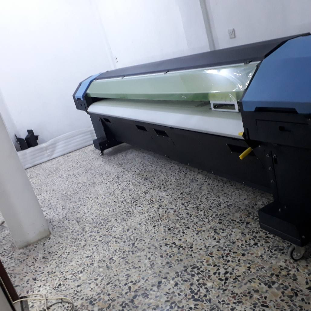 طابعه اعلان صوئي قياس ٣٢٠ متر و ٢٠ cm للبيع السعر ١٠ 🔟  ورقات 

طابعة فلكس اعلان ضوئي (٣متر و٢٠سم) 
نوع / كرستال ٣٠٠٠ - موديل ٢٠٢٠ 
نوع الهيد / سايكو ياباني 4️⃣ الوان
شحنتها جديده من الصين و اشتغل بيها من ٢٠٢٠ لحد ٢٠٢٣ وبعدها تعينت وتركت المطبعه و عزلتها ومن تركت المكينه  جفت الاحبار بالهيدات و منضومه الحبر عطلت مع انسداد االهيدات و عطلهن 
ناقصها فقط هيدات و منضومه حبر متكامله

 كلشي بيها شغال من ناحية الفانات و البوردات و السجه و الفاكيوب و الهيترات و الشفتات وكلشي بيها على وضع الشركه 
تكدر تحورها وتخليلها اي هيد يعجبك او يناسبك  مثل هيد xp جيب وشد. 
سعرها مناسب تثلحعا تستغل بيها. اتطلع فلوسها بكم شهر 
حالياً المكينه موجوده بالبيت 
سعرها بـ 10 ورقات  قفل قفل بدون عموله وماكو هيج سعر 
  
ما متواجد على الفيس بوك اذا تريد تستفسر و تشتريها اتصل. 
مكاني بغداد / حي اور / ام الكبر و الغزلان/ قرب حسينية الكتابة و العترة 
  الشراي خلي يتصل  / ***********
 ما متواجد على الفيس بوك اذا تريد تستفسر و تشتريها اتصل وتدلل 
(بعض من الاعمال الي جانت تطبعها الطابعه مرفقه بالمنشور ) بغداد, العراق
