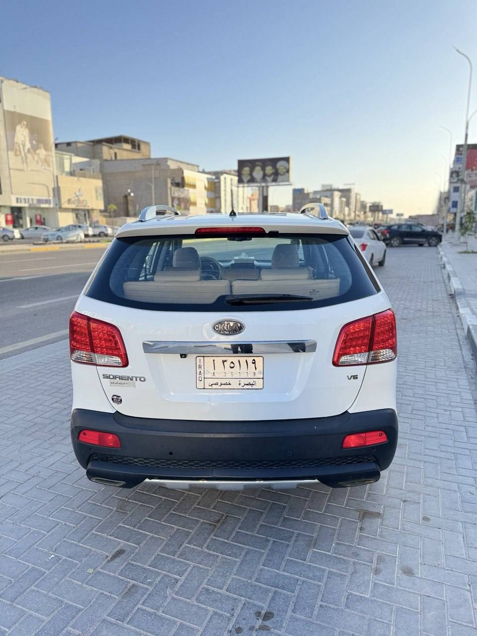 السلام عليكم كيا سورنتو 2012 خليجي سياره جديده وجاهزه من كلشي بيهة بنيد وجاملغ صبغ فقط فول مواصفات VlP بنورامه بصمه كشنات جلد +كهرباء اشاير بلمري شاشه كامره حساسات مرايات شفط نظام ترحيب لايت لد + زنون بلاد ويل كب 17 فورويل ٧راكب تبريد ٣قطع محرك ٦سلندر٣٥٠٠ رقم بصره مشروع ٢٠٢٧ تحويل مباشر سعر 125 وبيهة مجال بسيط *********** العنوان البصره
