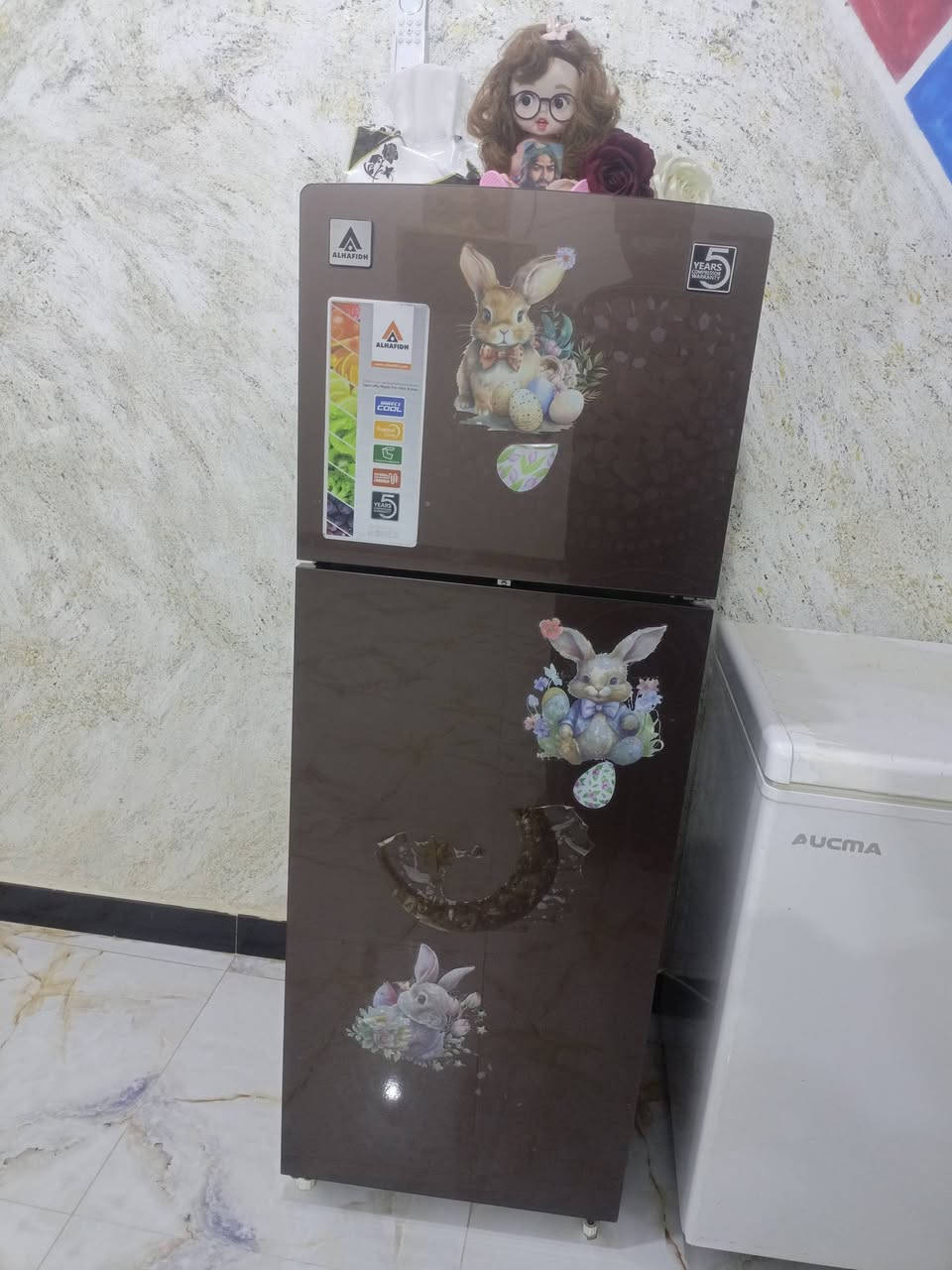 ثلاجه لبيع ***********
