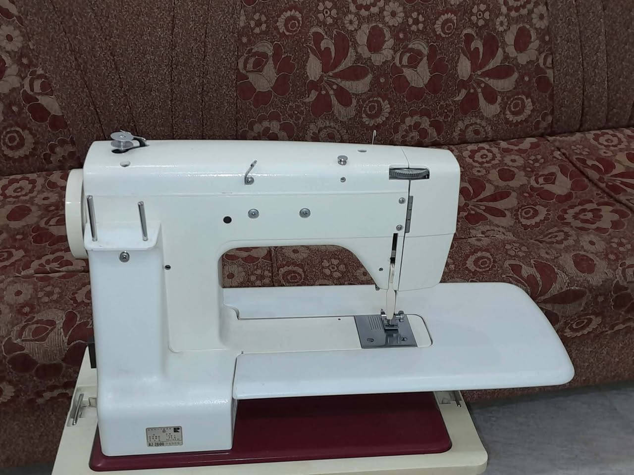 مكينه خياطه للبيع نضيفه حيل تخيط  جميع انواع الاقمشه تخيط تطريز
عنوان موصل حي زيونه مقابل المرور


**إذا كنت صاحب هذا الإعلان وتريد حذفه لأي سبب، رجاءا أرسل رسالة إلى الدعم الفني**