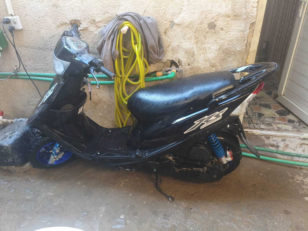 دراحه ماكس عدله للبيع سعر ٧٠٠ مجفته مره وحده تجفيت بلاد من مكينه رمبه الغراض كلها ٧٠٠وبيه مجال العنوان بصره زبير ***********
+كلشي شغال لايت هورن هندر سلف كلشي شغال 
دراحه ماكس عدله للبيع سعر ٧٠٠ مجفته مره وحده تجفيت بلاد من مكينه رمبه الغراض كلها ٧٠٠وبيه مجال العنوان بصره زبير ***********
