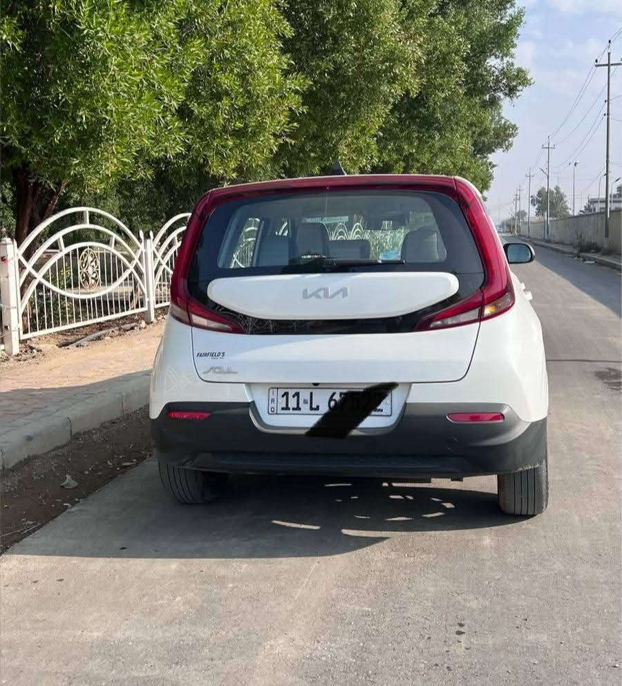 كيا سول موديل ٢٠٢٢
✅السعر 💲155💲 وبي مجال ✅ 
رقم بغداد باسمي
ماشية 45000
حادث باب السائق مبدل فقط
السيارة مدوشمة أرضية وكشنات
جاهزة وخالية من النقص
للأستفسار: ***********
#Kia_Soul #سيارات_بغداد #بيع_سيارات #UsedCars #Iraq_cars_kd
