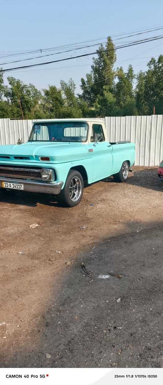 للبيع سياره انتيكه موديل 1963
جاهزه على اخر حبايه
السياره معمره تعمير كامل او متعوب عليها
مكينه وحداديه ودشبول سياره اكسبلور موديل 2010
سياره جاهزه ومرتبه او بلحقيقه احلى من الصور بهواي
رقم بغداد انكليزي
مكان السياره بغداد
السعر 110 وبيها مجال بسيط
للستفسار الاتصال على الرقم 
***********
