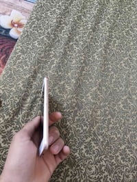 ايفون8فقط ذاكره 64🔋100 انسه شحن ولله فول شحن ما يصرف بوبجي 60فريم سلاس...