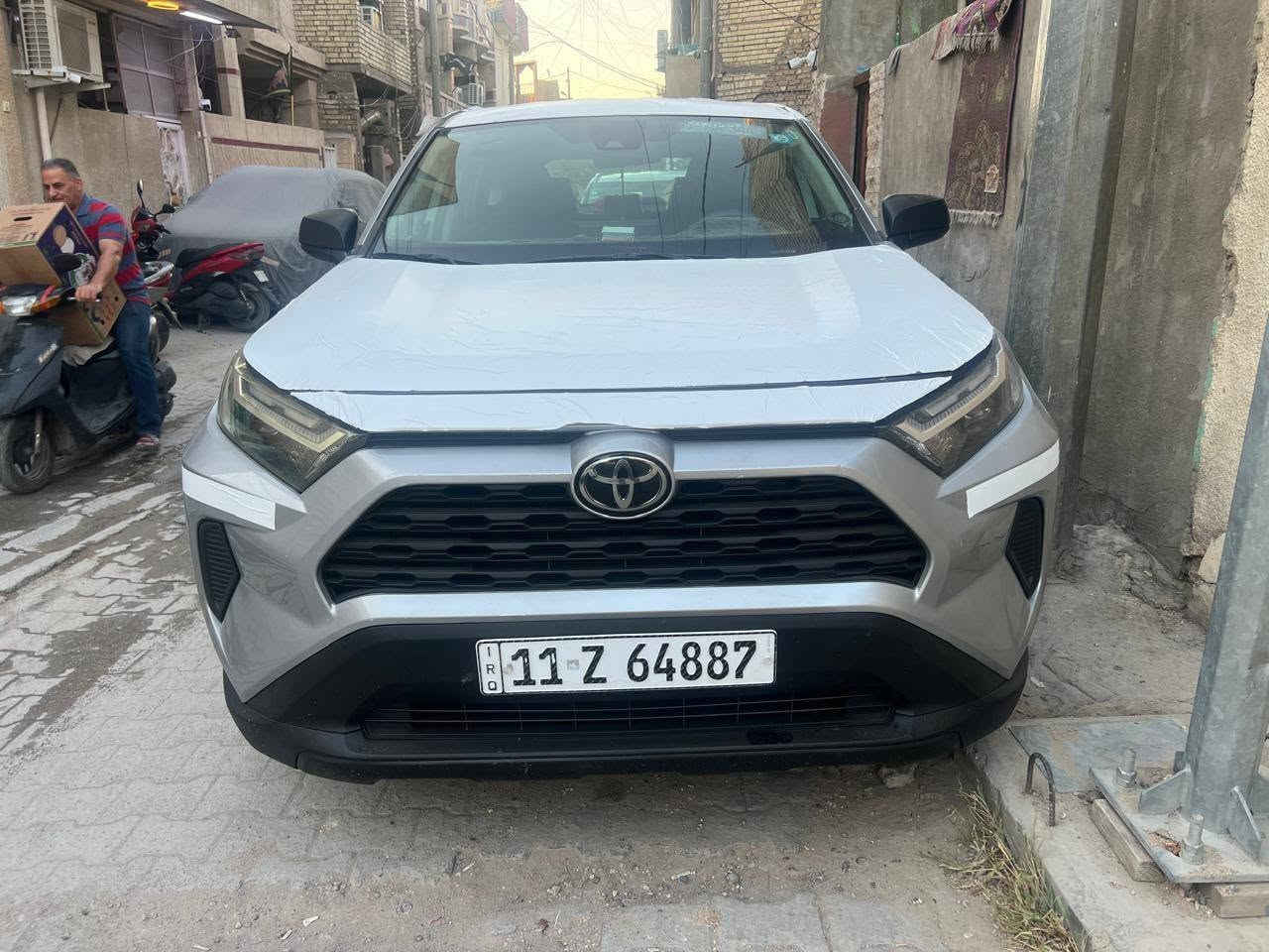سلام عليكم
راف فور موديل 24وارد أمريكي  رقم بغداد بانزين فقط عداد المسافة ١٠ الاف وقابل للزياده وبدون أيرباك ولا تبديل اي قطعه بيع او مراوس حسب القناعة المكان بغداد الحرية الهاتف***********
