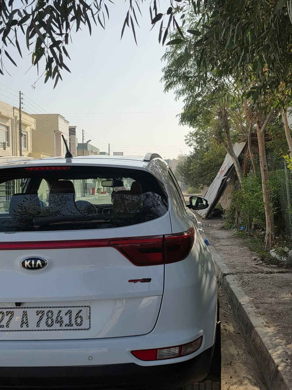 سبورتج 2017 خليجي ابيض 
السلام عليكم 
سبورتج 2017 خليجي 
محرك دوش 2000
ماشية 79 الف كيلو  
كشنات جلد 
حساسات أمامية و خلفية 
كاميرا خلفية 
وبيها داش كام
 الرقم انكليزي 
و سنوية جديدة 2031
السيارة بيها بارد باب السائق  و رش بالدعامية 
 السعر 180 و بيها مجال 
العنوان الناصرية
للتواصل على الخاص


**إذا كنت صاحب هذا الإعلان وتريد حذفه لأي سبب، رجاءا أرسل رسالة إلى الدعم الفني**