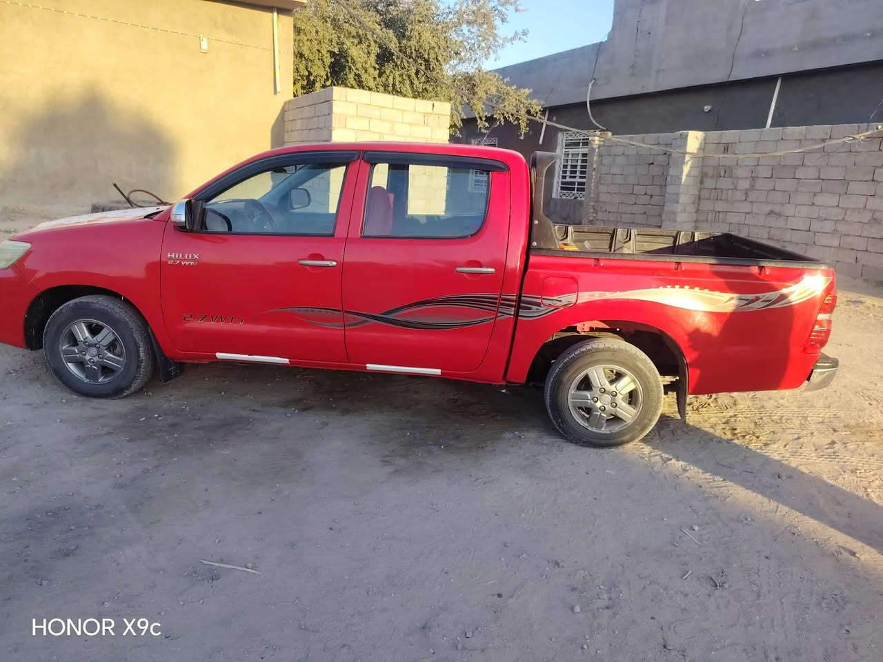 بيكم للبيع سياره جديده كلش مال جناي رقم بابل كفاله عامه من كلشي تحويل مباشر موديل 13 السعر 180 وبيه مجال لشراي حق الجيه ***********
