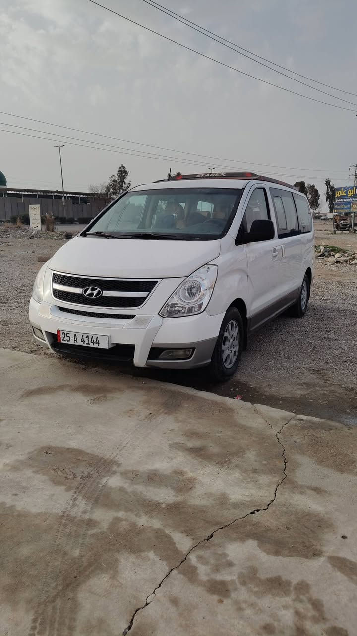 سلام عليكم استاركس 2010 للبيع رقم كركوك سياره بدون حادث بدون ضربة فقط 20 سم صبغ جامرلغ أمامي سائق محرك خيط بخار تخم امامي جديد تايرات جديد تبريد گير اكسل كله بل شرط سعر 155 ورقه وبيه مجال بسيط مكلف بل نشر رقم صاحب سياره ‏‪0773 774 4901‬‏
