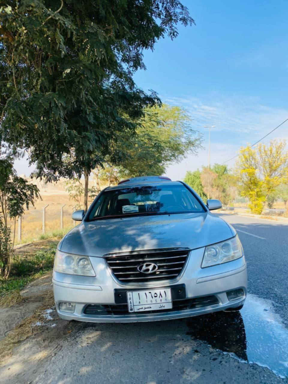 السلام عليكم سوناتا للبيع موديل 11للبيع باسمي مكفولة رقم انكليزي الرقم ***********
