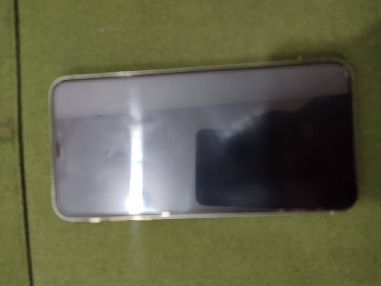 ايفون اكس ماكس للبيع
الجهاز نضيف كلش شخط مابي 
مفتوح تخطي 
تكدر تضيف حساب ايكلود 
وتستخدمة طبيعي 
اي استفسار راسلني واتساب وتدلل 
***********
